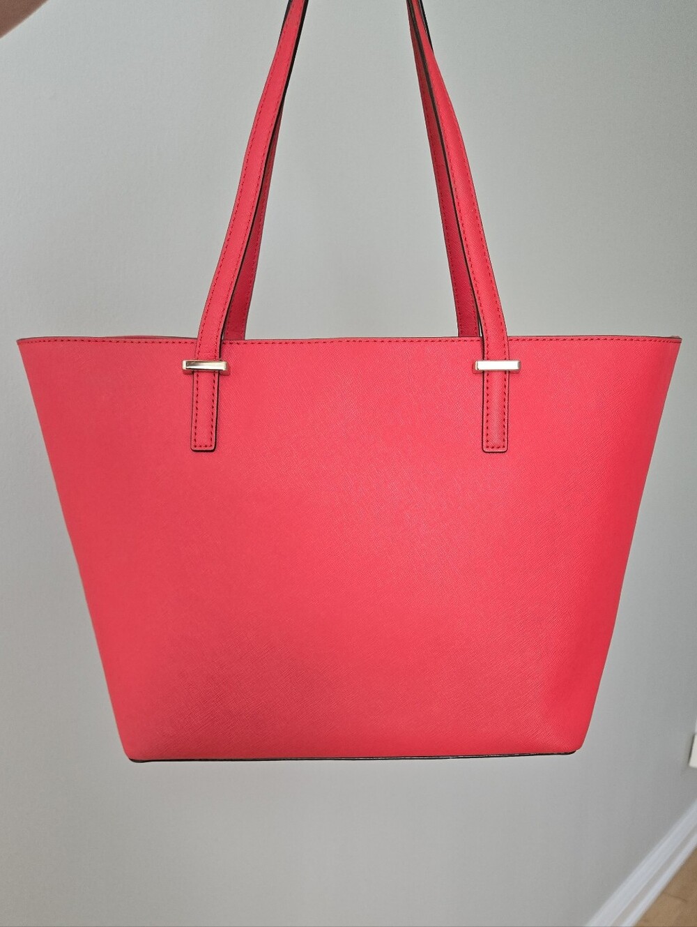 Kate Spade Tote - Picture 3 of 13